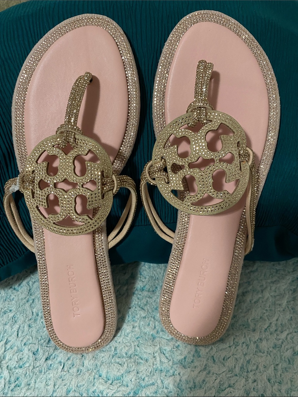 Tory Burch Pink Leather Sandals with Gold Logo Medallion